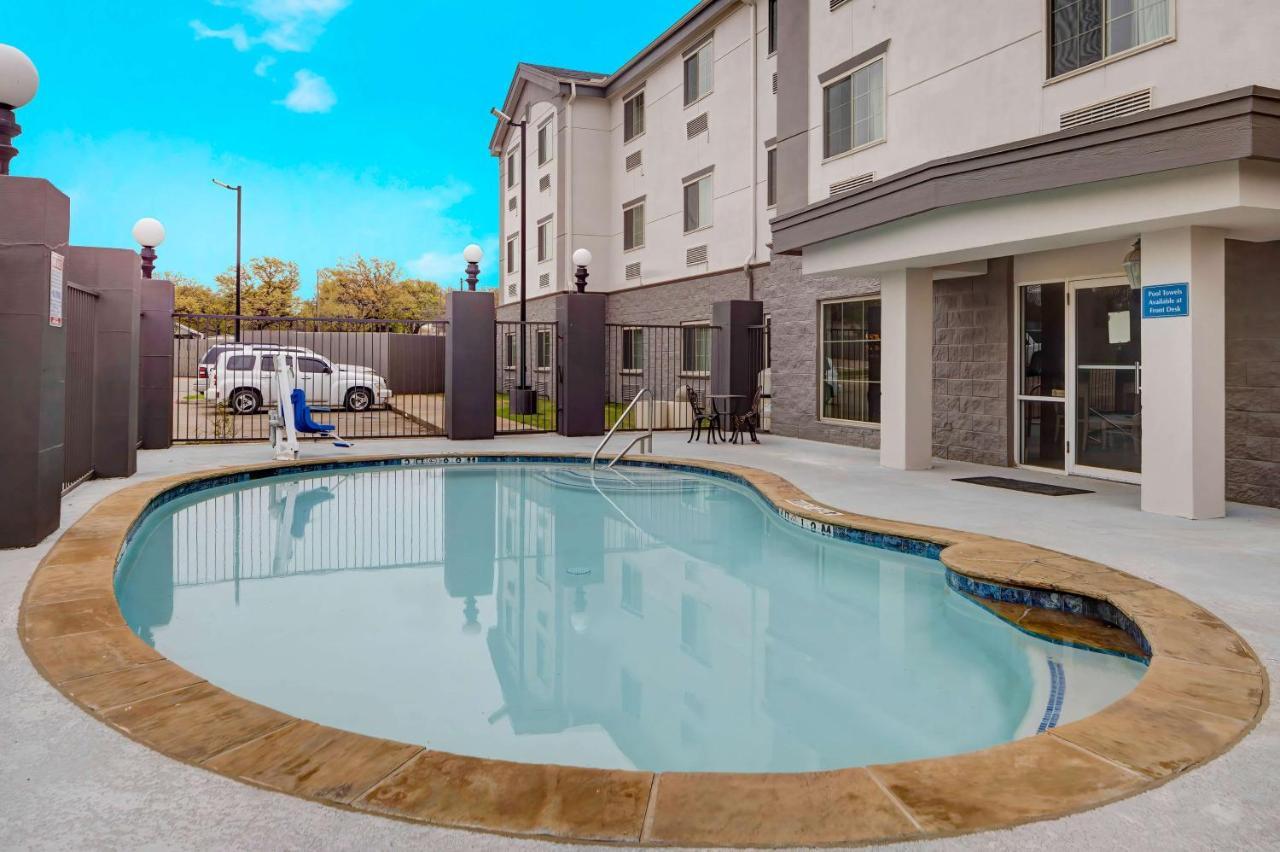 6-mesquite, Tx - Hotel
