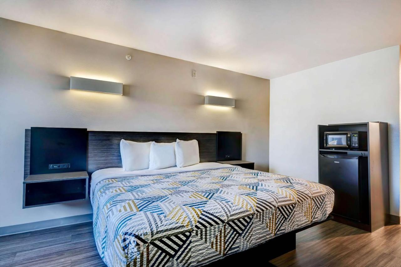 6-mesquite, Tx -
