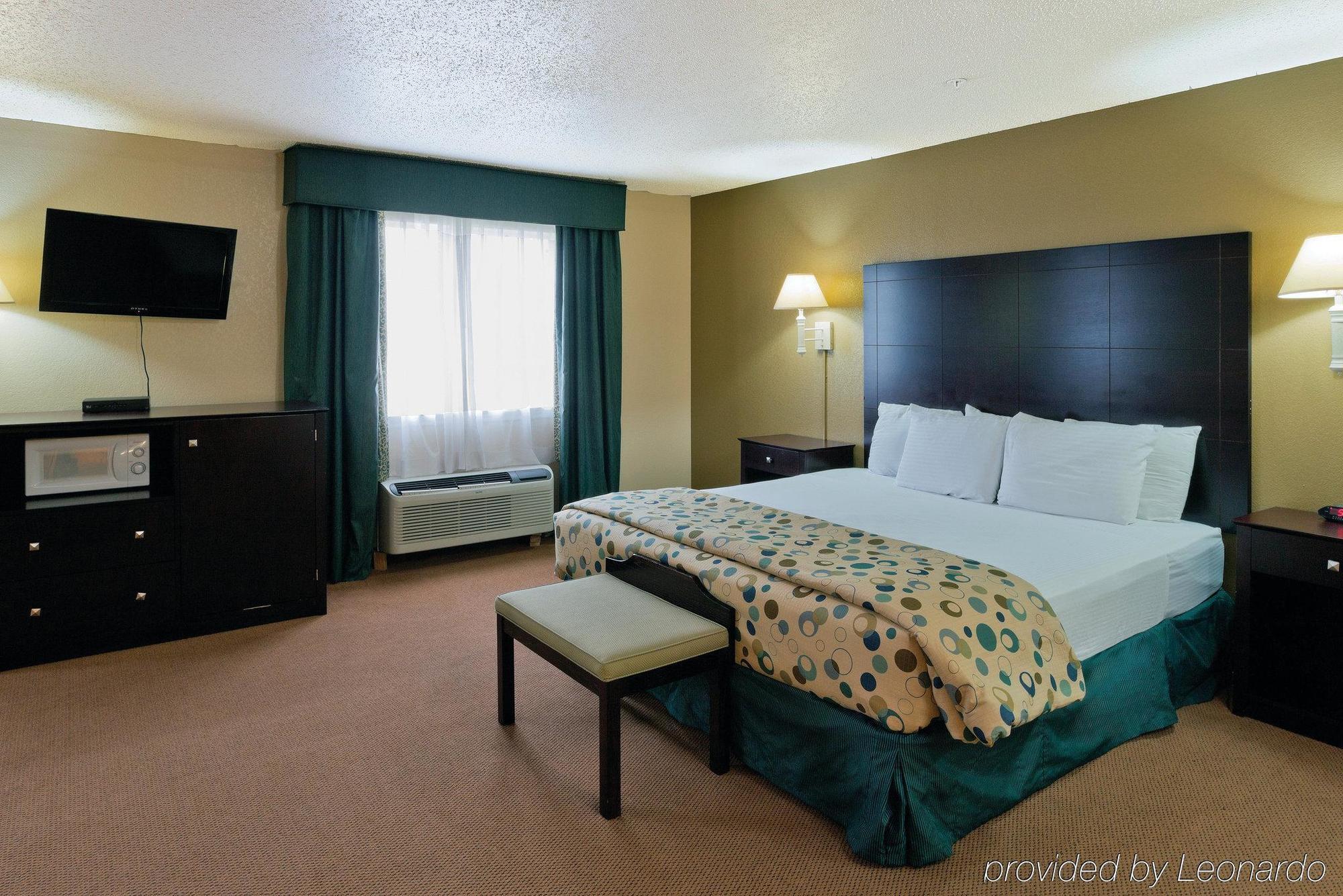 6-mesquite, Tx -